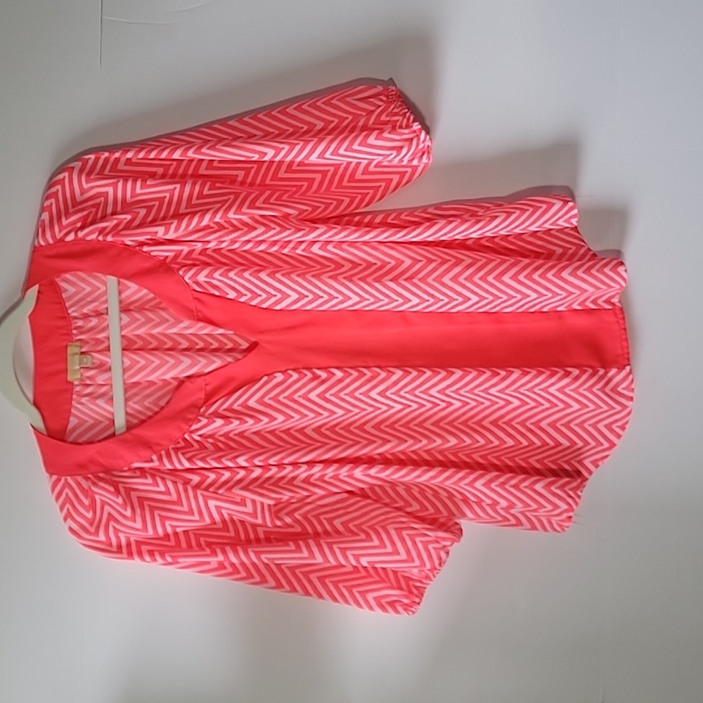 Takara Pink and White Chevron Print Blouse Size Medium